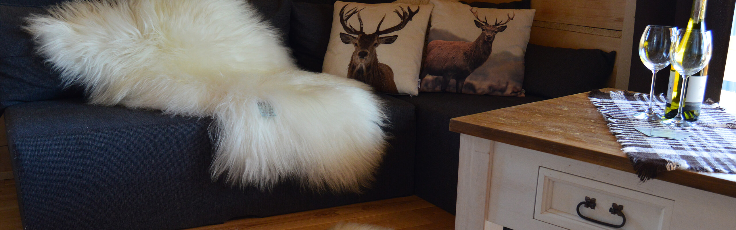 The latest trend – sheepskin bedspreads.